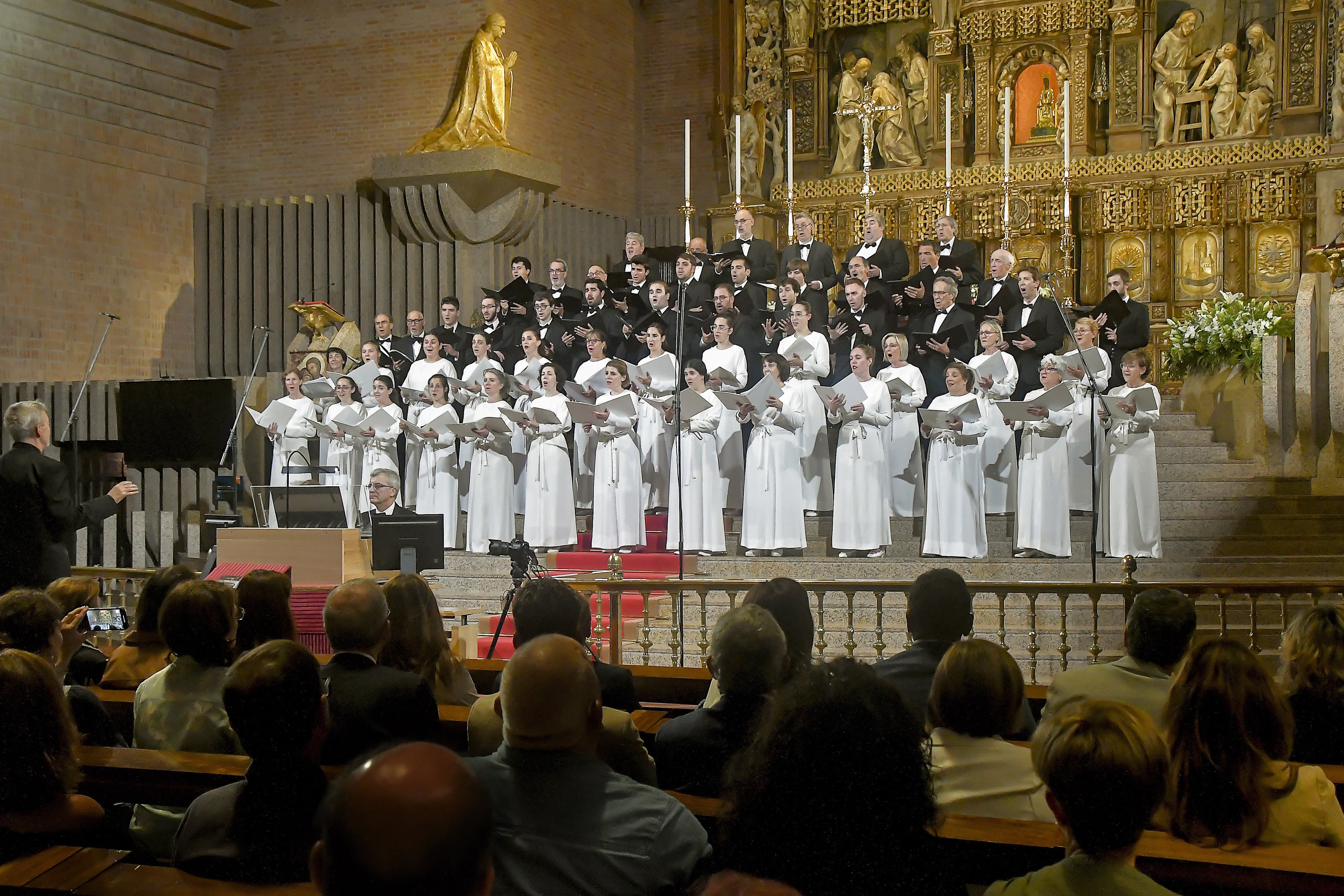 Concierto del Orfeón Donostiarra en Torreciudad
