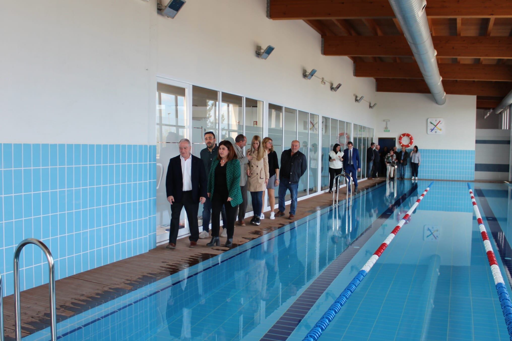 Momento de la visita de Miguel Gracia a Altorricón