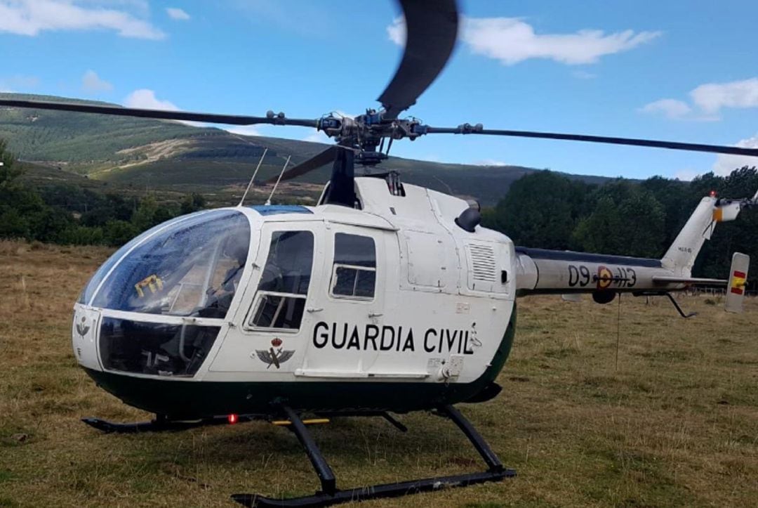 Hicieron falta medios aéreos para poder socorrer a esta senderista herida en la Sierra de Cazorla (Jaén)