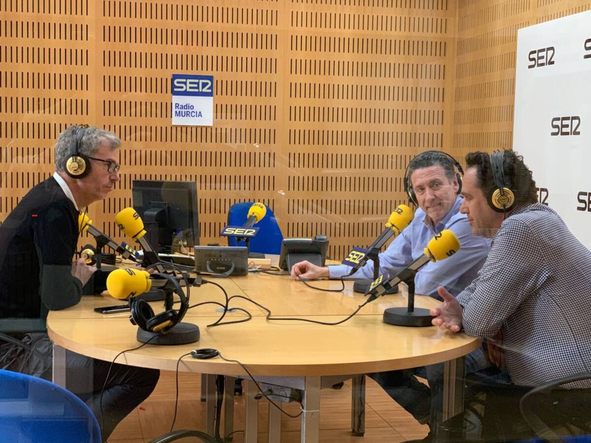 Escucha la tertulia futbolera de SER Deportivos