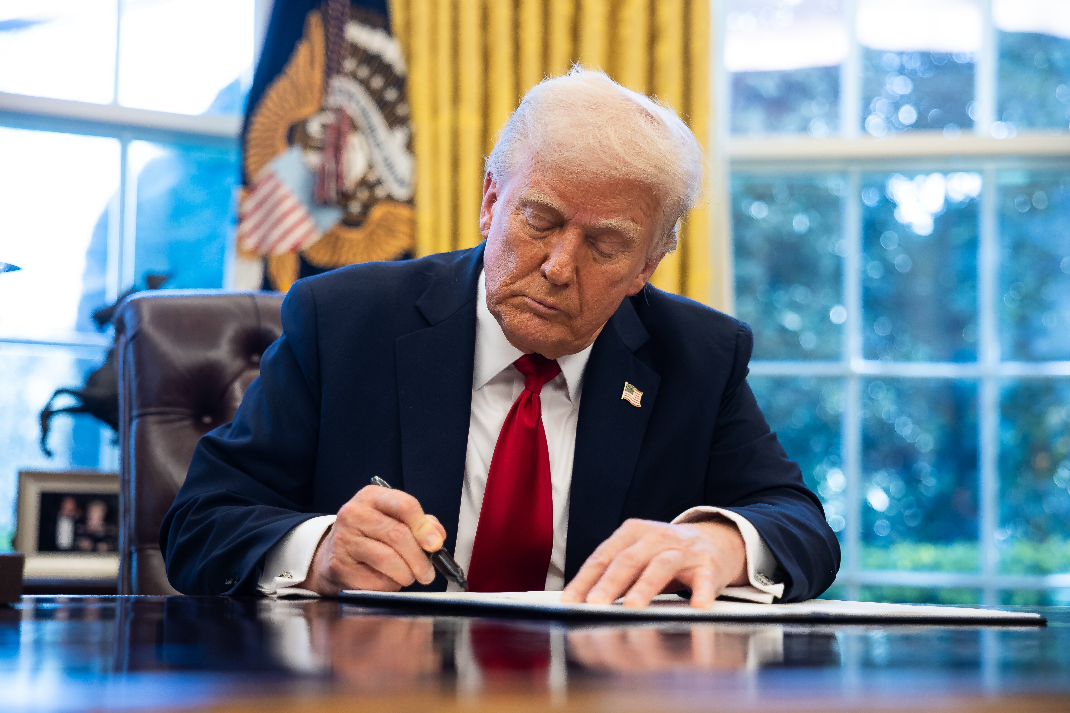 Preguntas y respuestas sobre los aranceles de Trump: cómo, cuándo y qué significará para los usuarios españoles