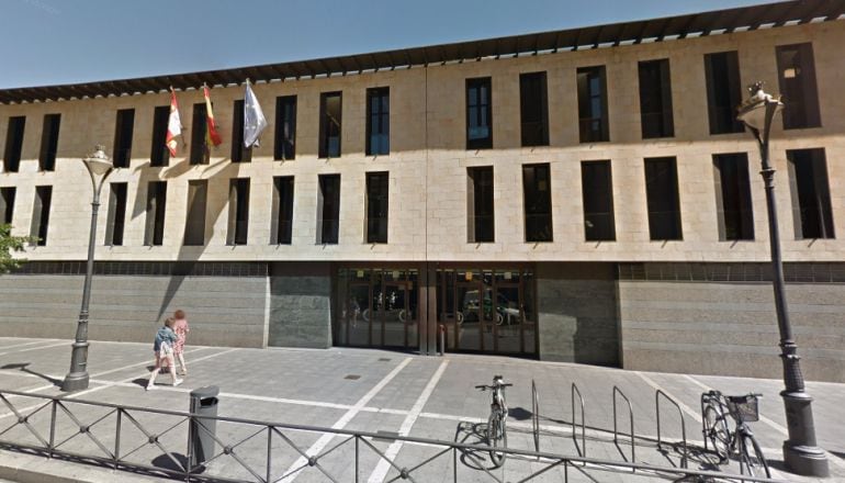 Exterior de los Juzgados de Valladolid