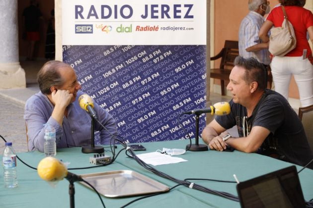 James Bem, propietario de la cadena de pizzerías Slice y del restaurante Sedona, durante el programa