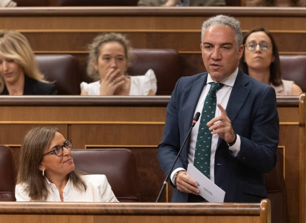 Elías Bendodo durante un pleno en el Congreso de los Diputados