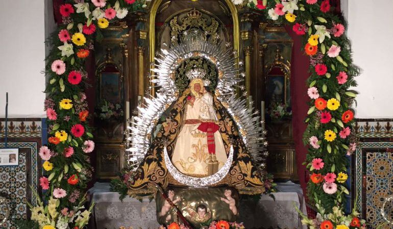 La Virgen de la Cabeza de Sevilla, filial de la patrona de Andújar, se venera en la iglesia de San Juan de la Palma
