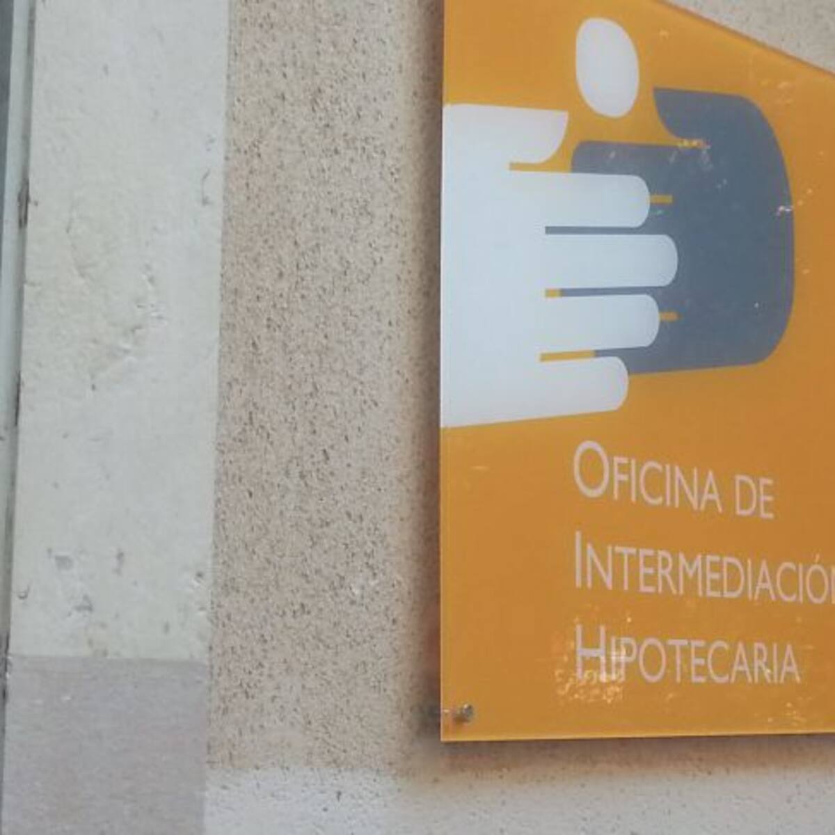 "Me han dicho que mi situación se puede resolver, van a hablar con el banco"