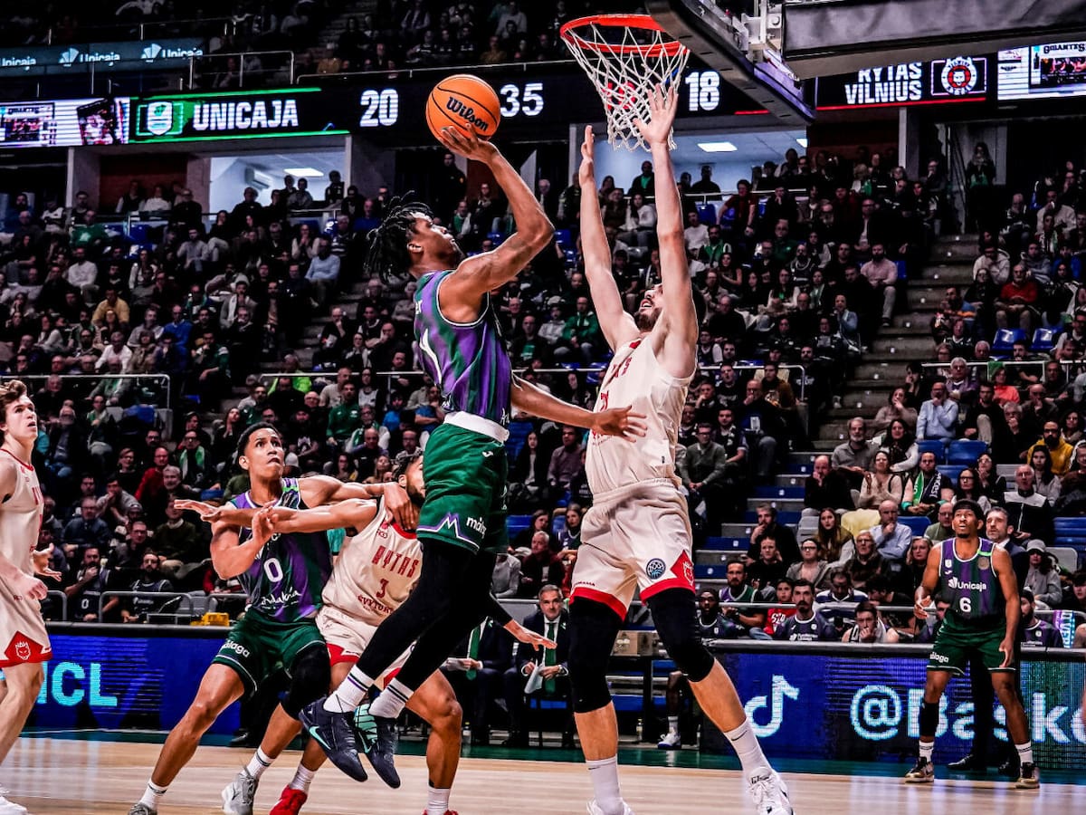 El Unicaja con Tyson Carter de película destrona a un combativo Rytas Vilnius (92-74)