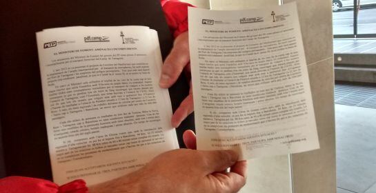 Durant dues setmanes es repartiran fulletons informatius als viatgers.