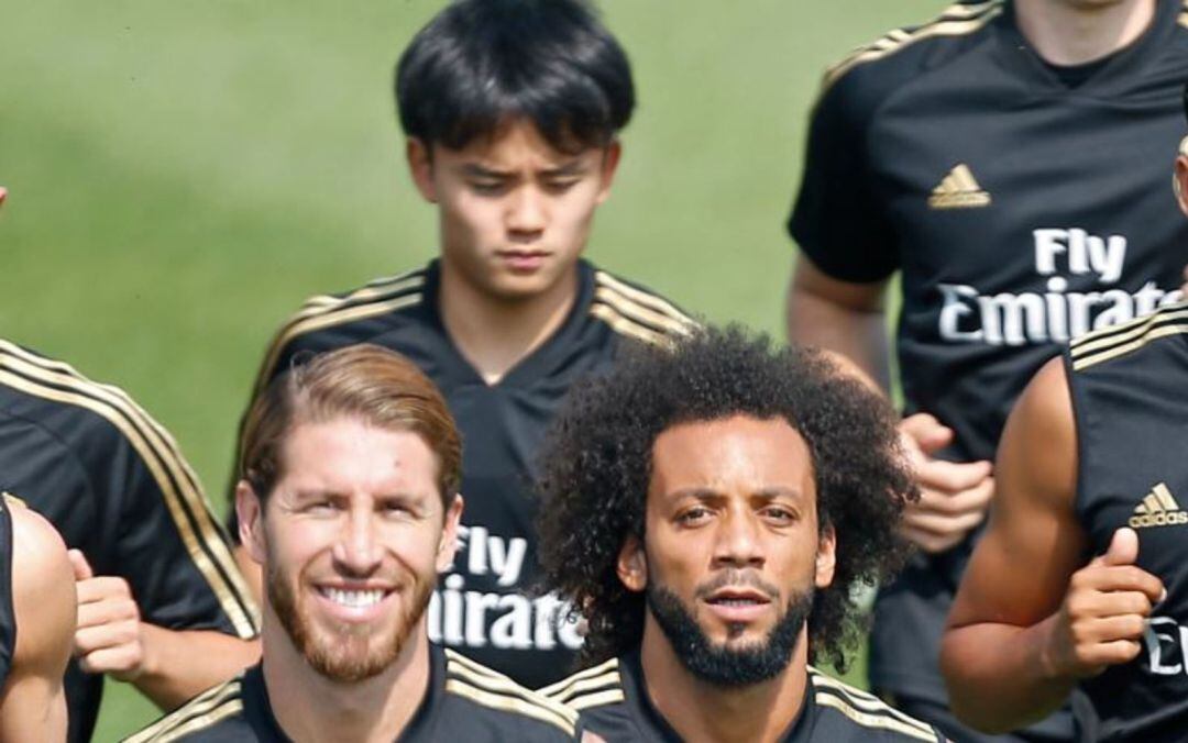 Take Kubo, junto a Sergio Ramos y Marcelo