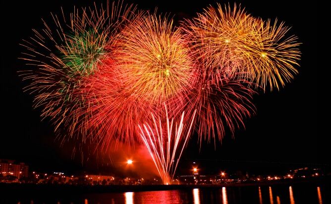 Espectáculo de fuegos artificiales de la Feria de Málaga