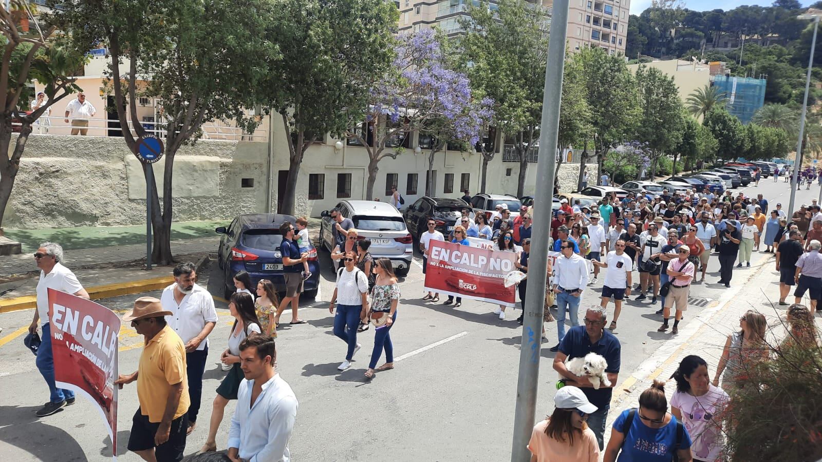 Manifestación contra la ampliación de la piscifactoría en Calp