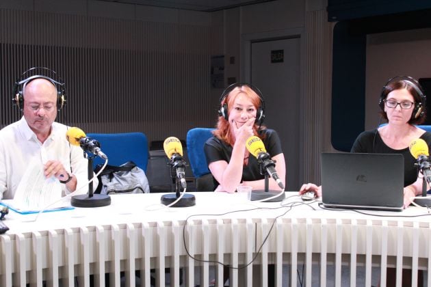 Jorge Díez Acón y Gracia Querejeta, en la mesa de &#039;Hora 25&#039;