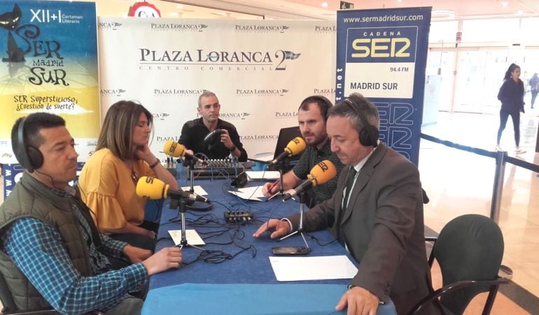 Los ganadores del certamen literario han sido anunciados en un programa especial de &#039;Hoy por Hoy Madrid Sur&#039; en el centro comercial Plaza Loranca 2