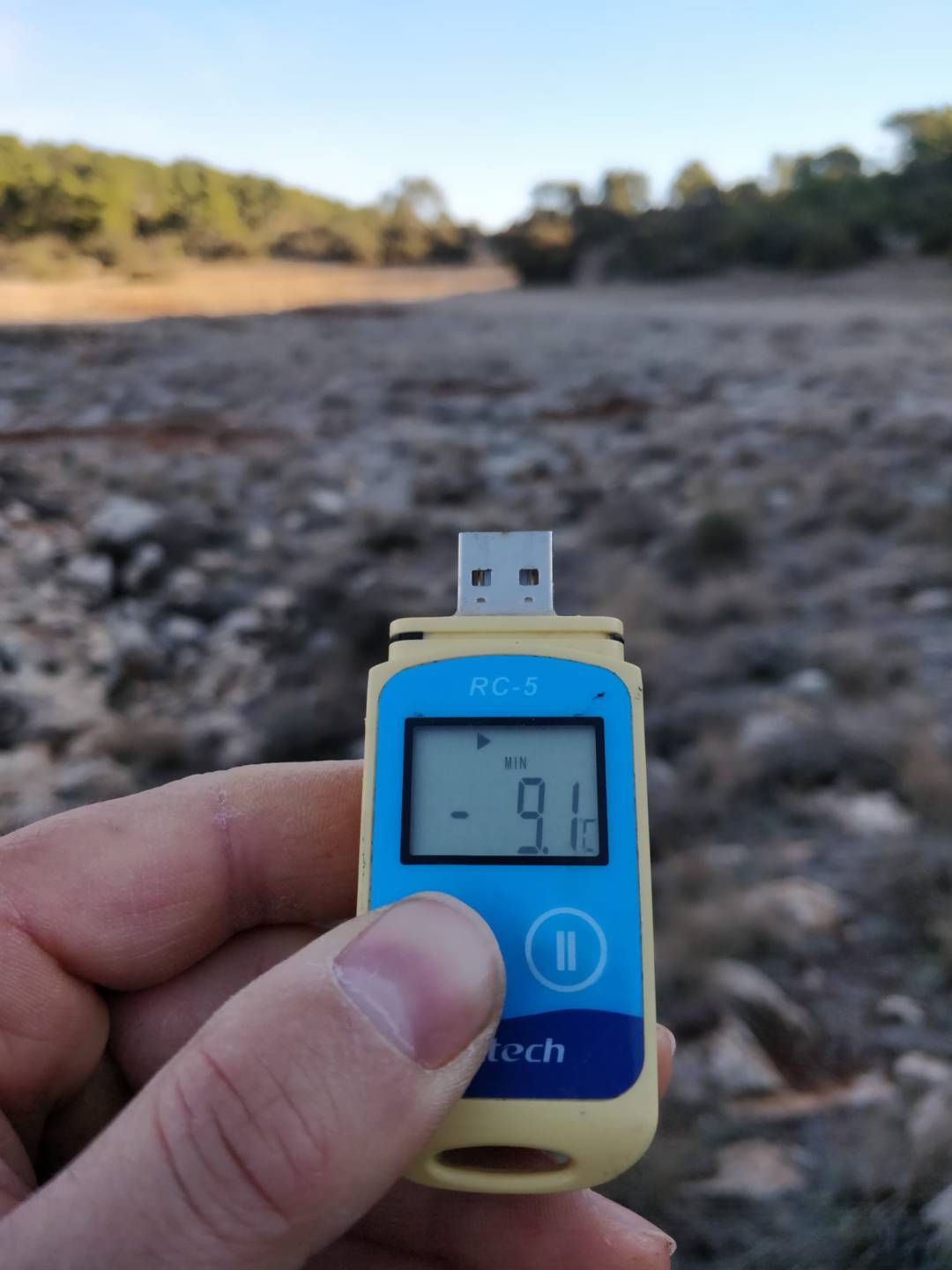 Piscina de aire frio en las sierras de Lorca