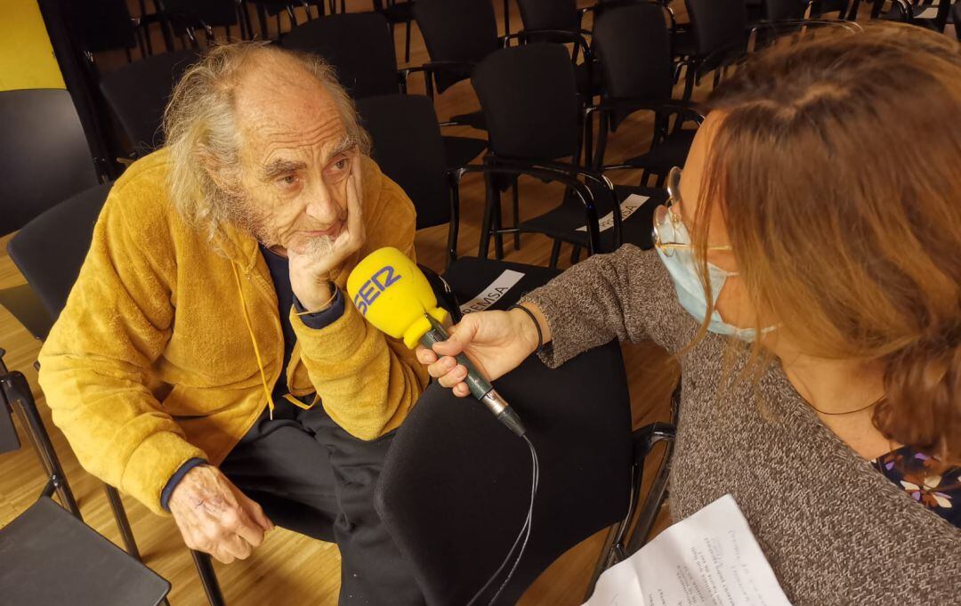 Pau Riba en una entrevista en la Cadena SER.