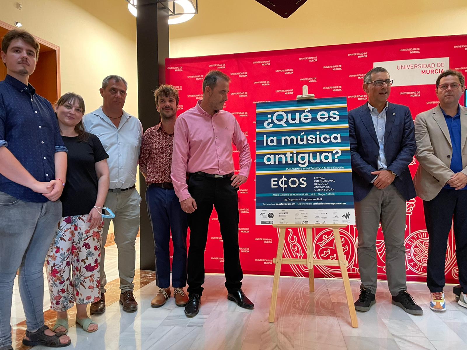 A la presentación en la UMU del Festival ECOS han acudido la mayoría de alcaldes de los municipios de Sierra Espuña, acompañados de sus responsables de turismo