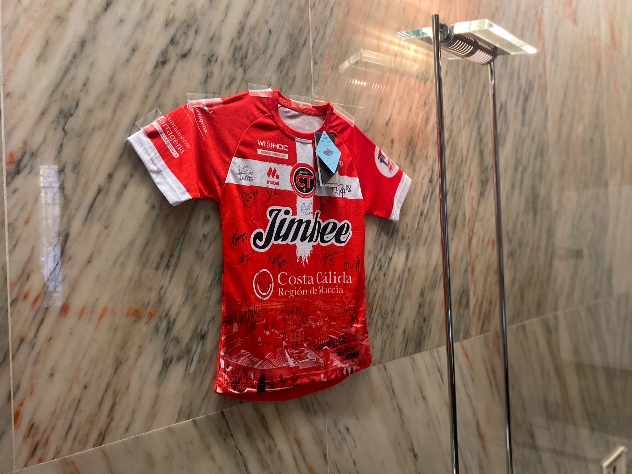 Camiseta para sortear entre los donantes del Jimbee Fútbol Sala.