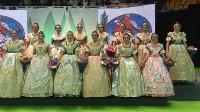 Corte de la Fallera Mayor de Valencia 2016