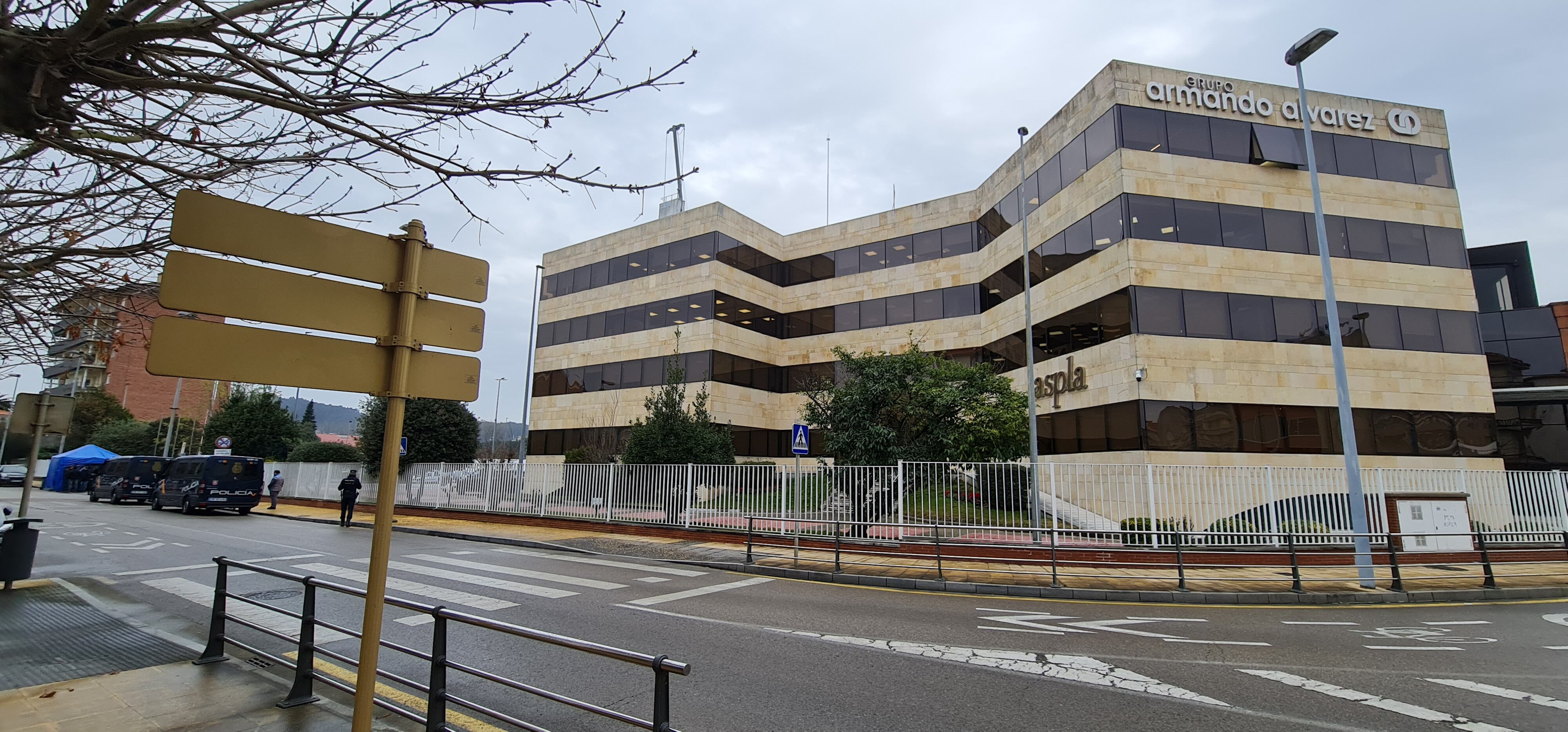 Sede central del Grupo Armando Álvarez y Aspla en Torrelavega