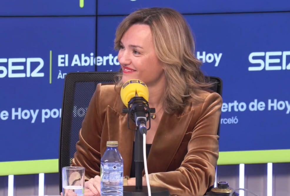 Pilar Alegría, en los estudios de la SER.