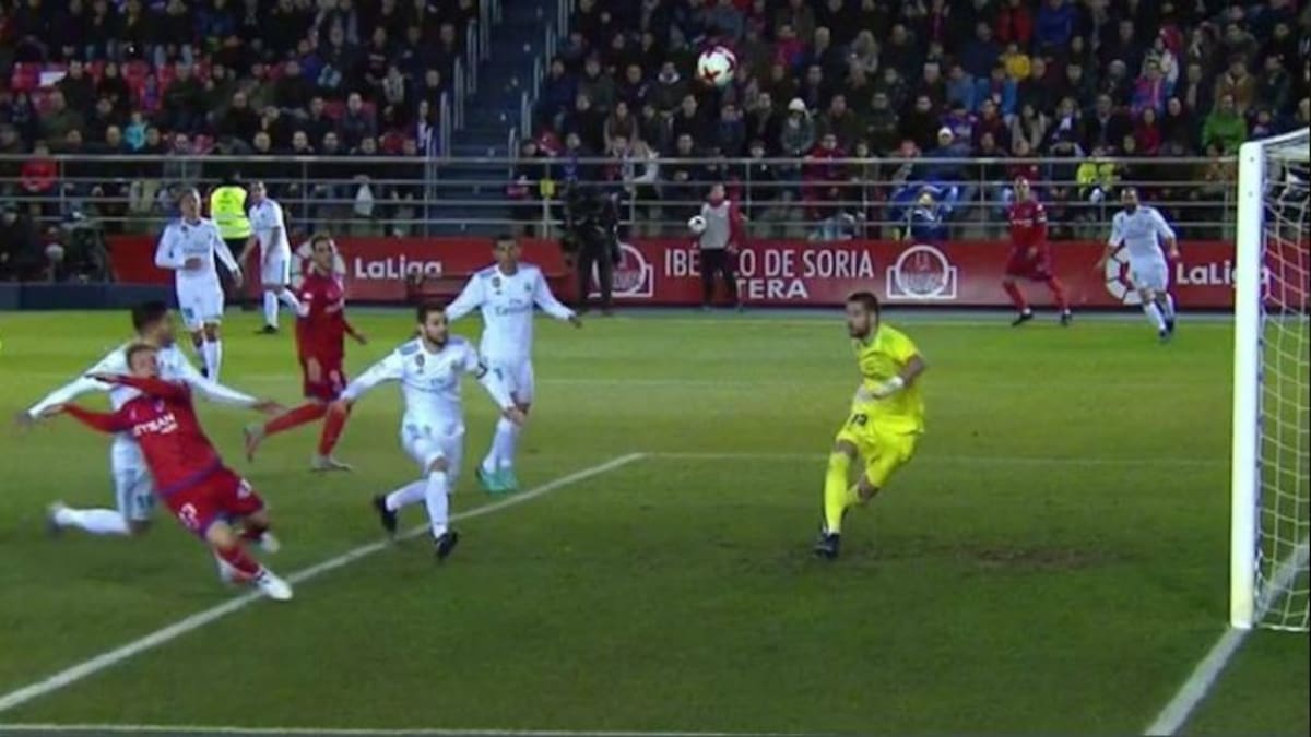 Las polémicas arbitrales del Numancia-Real Madrid, según Iturralde González
