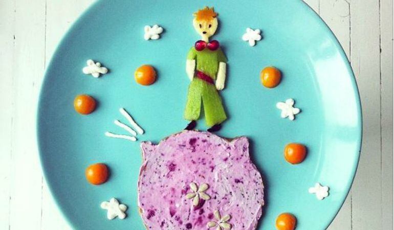 La artista Ida Skivenes plasma &#039;El Principito&#039; en uno de sus platos. instagram.com/idafrosk