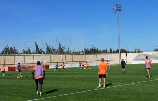 Entrenamiento del filial del Alba