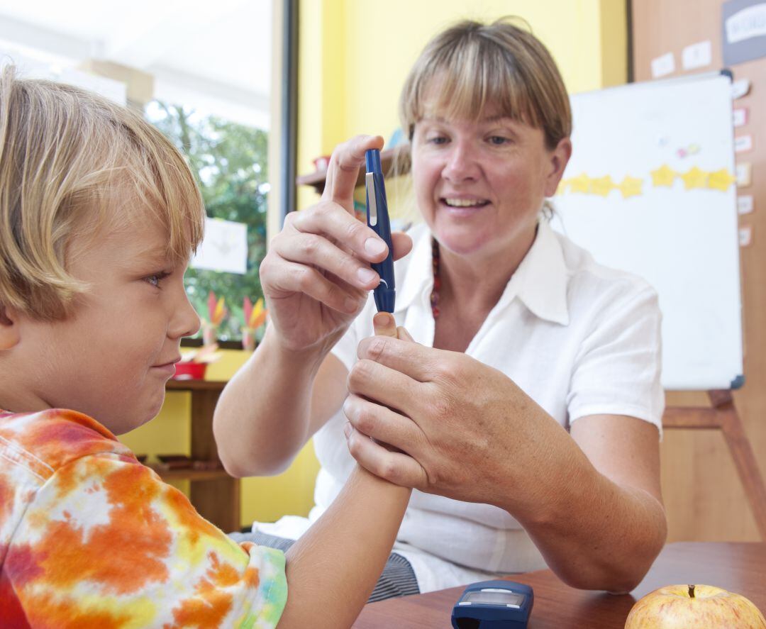 La figura de la enfermera escolar se puede convertir en pieza clave para la vuelta al cole en tiempos de pandemia