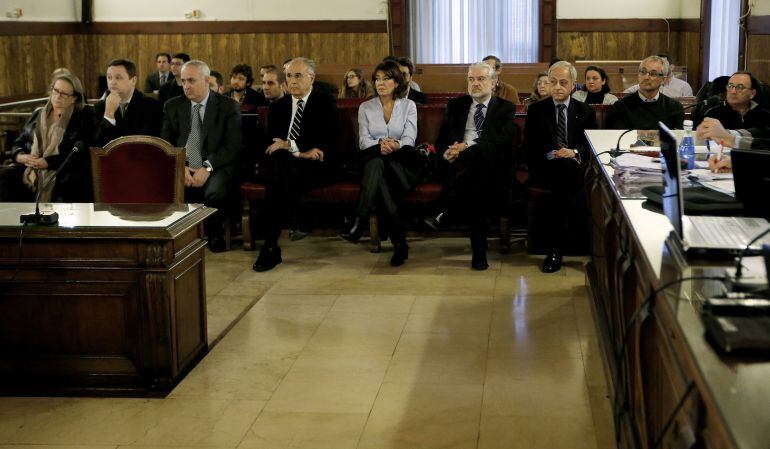 El juicio oral contra Rafael Blasco y otras ocho personas por el supuesto fraude en las subvenciones de la Generalitat para cooperación internacional.