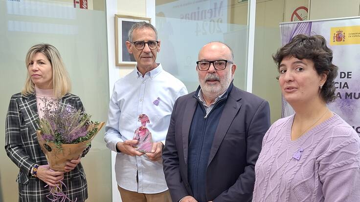 Santiago Iglesias y Laura Álvaro, responsables del CEIP Infantes de Lara sobre Meninas 2024