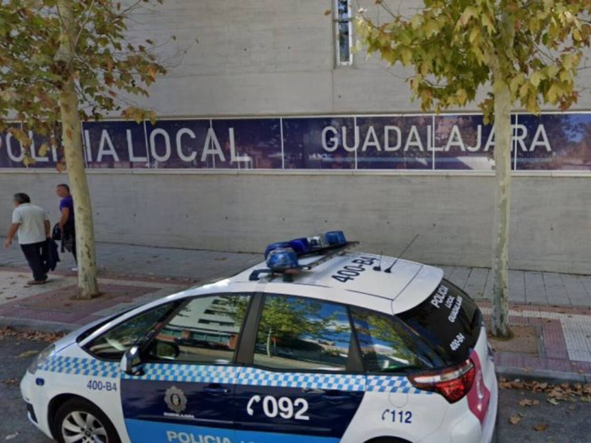 La Policía Local intensifica las inspecciones a locales de ocio con 42 este fin de semana