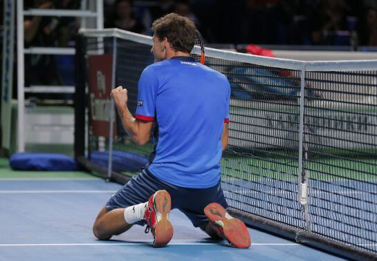 ILN. Moscow (Russian Federation), 23/10/2016.- Pablo Carreno Busta of Spain reacts after winning 6-4, 6-3, 6-2 against Fabio Fognini of Italy during their men&#039;s final match at the Kremlin Cup tennis tournament in Moscow, Russia, 23 October 2016. (España, 