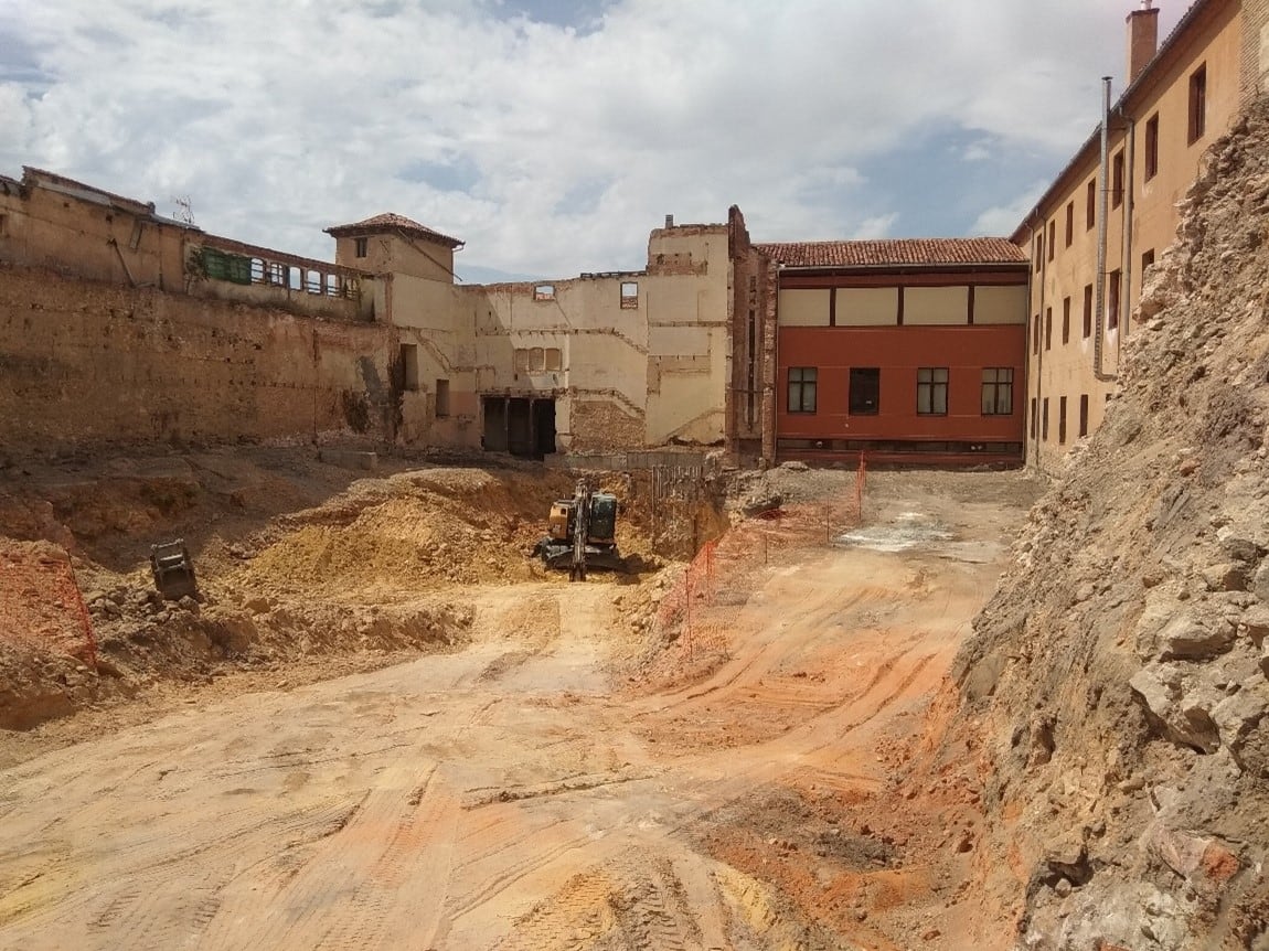 Las obras del Teatro Cervantes avanzan según lo previsto