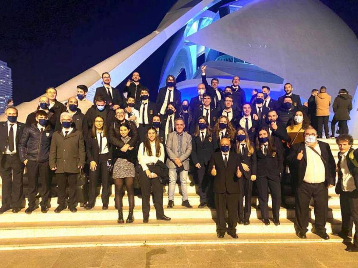 La banda de música de Ador consigue el primer premio con mención de honor en el Certamen de Bandas de Música