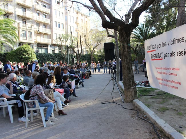 El acto ha tenido lugar e el parque de La Glorieta con más de un centenar de asistentes