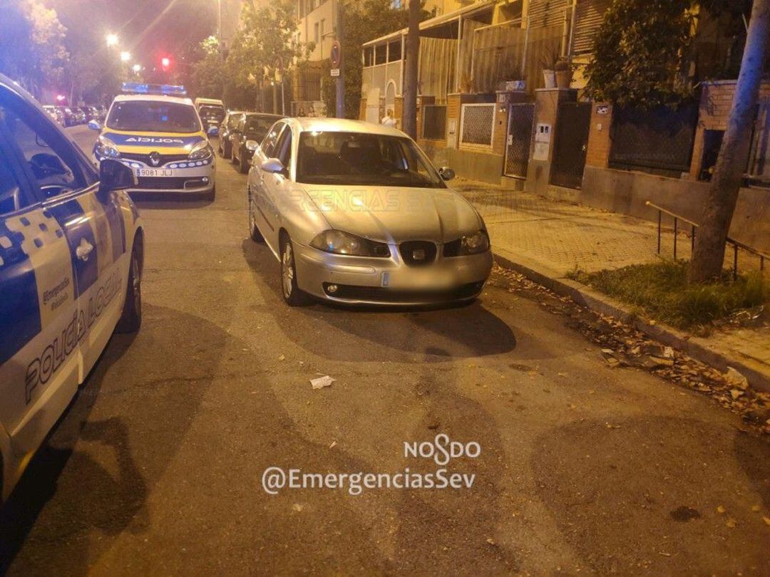 El coche de la detenida, inmovilizado por la policía local de Sevilla