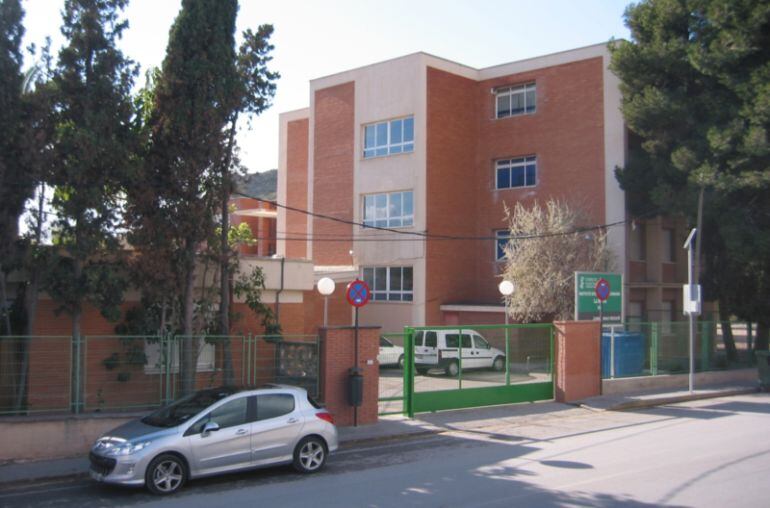 Los institutos de la comarca como La Melva reparten los libros