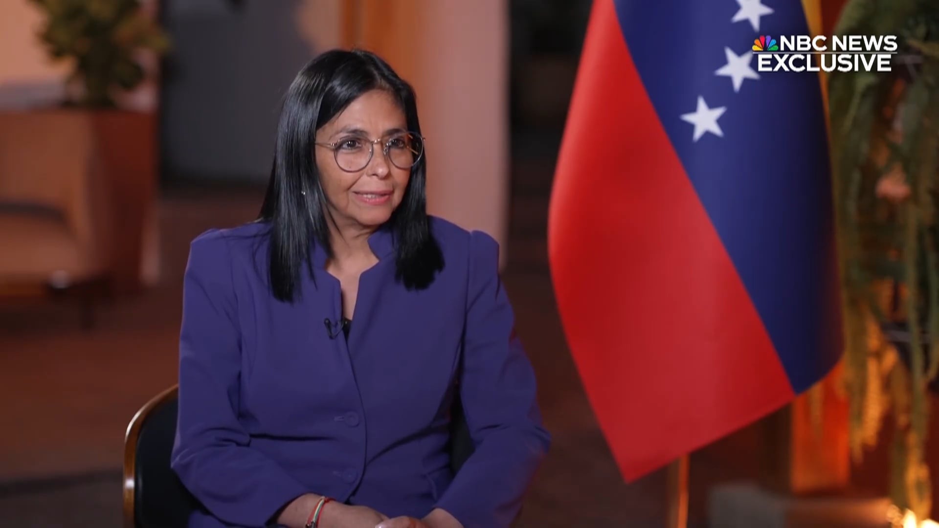 La presidenta encargada de Venezuela, Delcy Rodríguez, en una entrevista de NBC News.