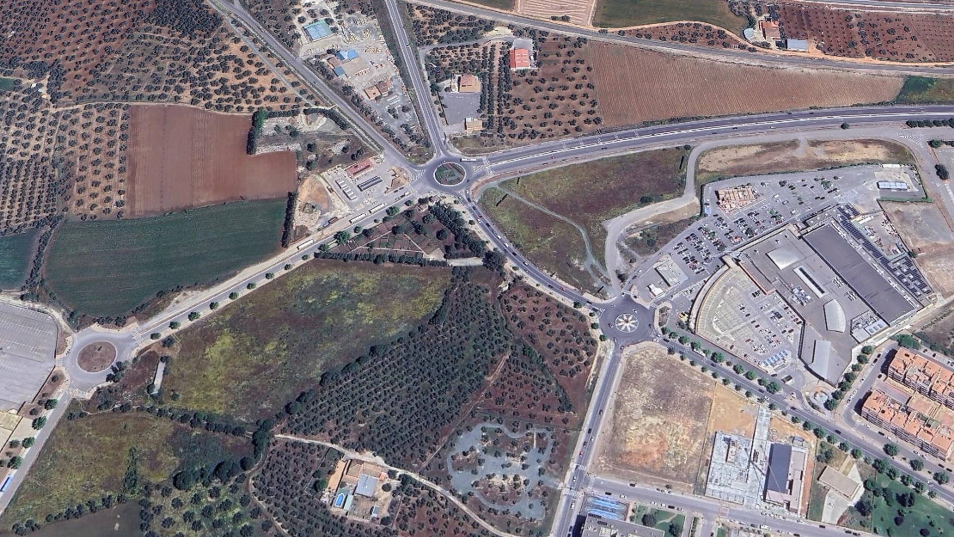 Parcela de la zona de La Verónica donde se proyectan hasta 320 VPO