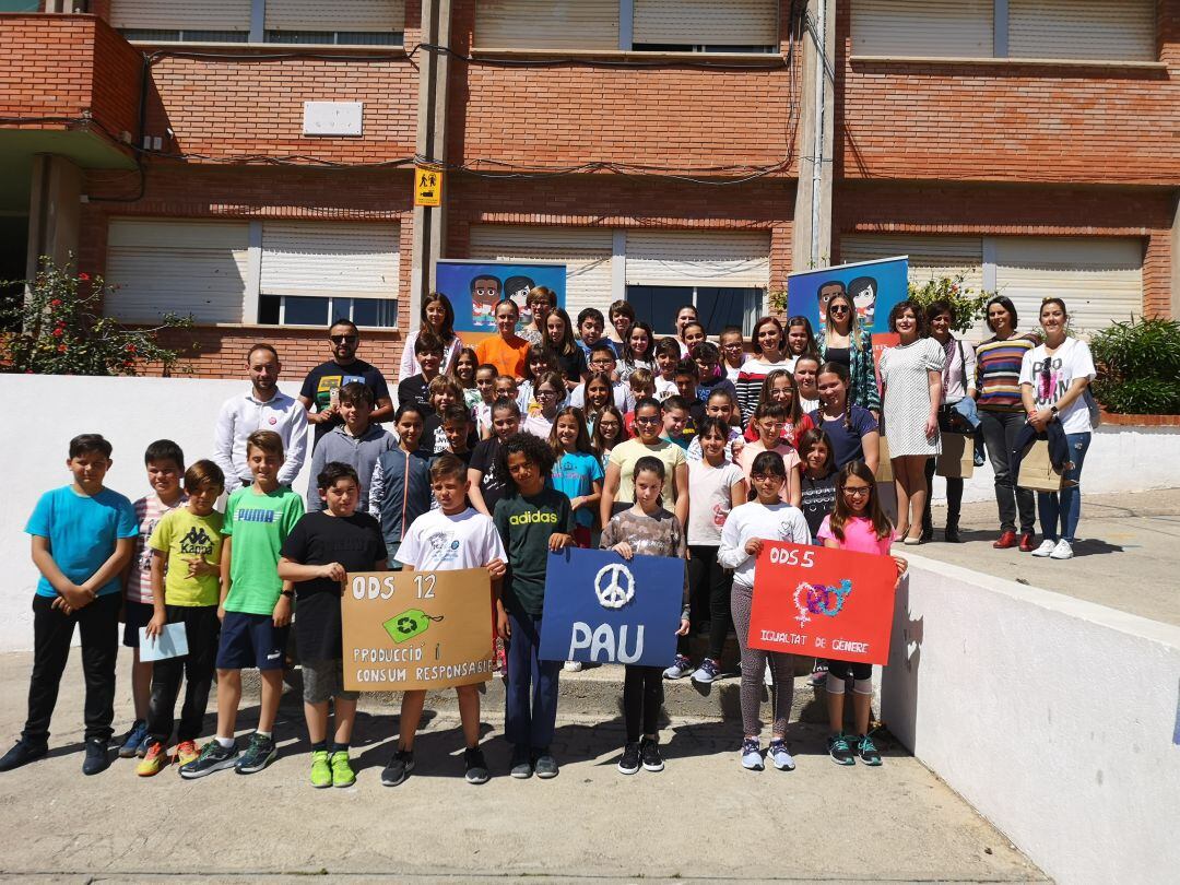 Alumnado de 5º de Primaria del CEIP Rosario Pérez de la Vall d’Uixó