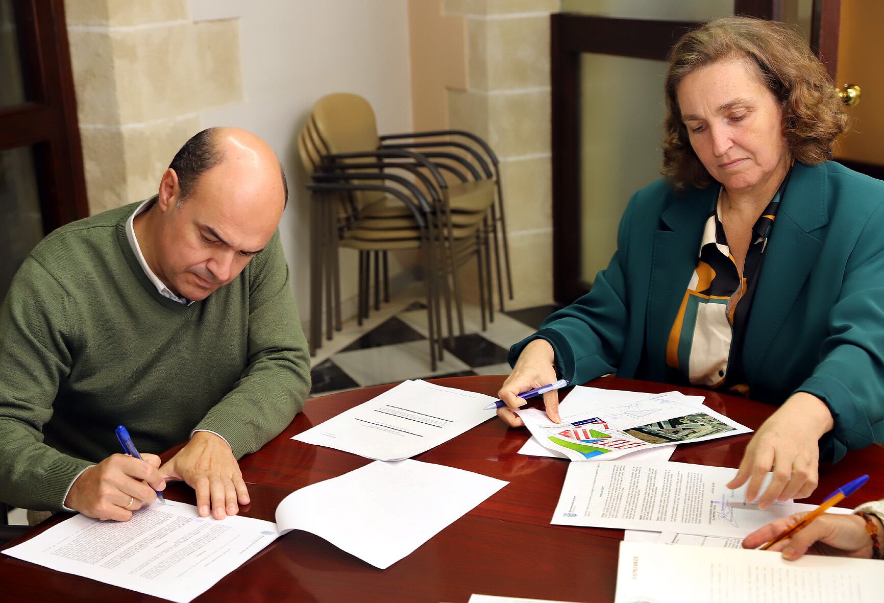 Firma acuerdo colegio Paidós