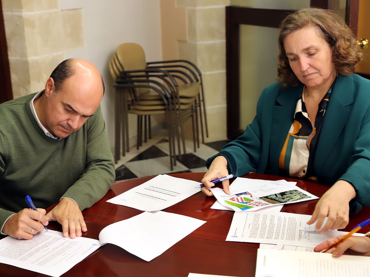 El Ayuntamiento formaliza la adquisición del antiguo colegio Paidós por mutuo acuerdo con Sareb