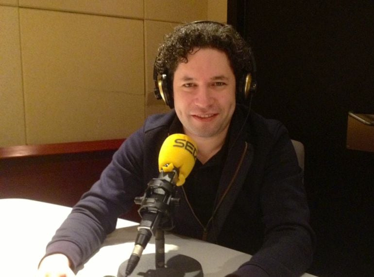 Gustavo Dudamel durante la entrevista en Radio Barcelona