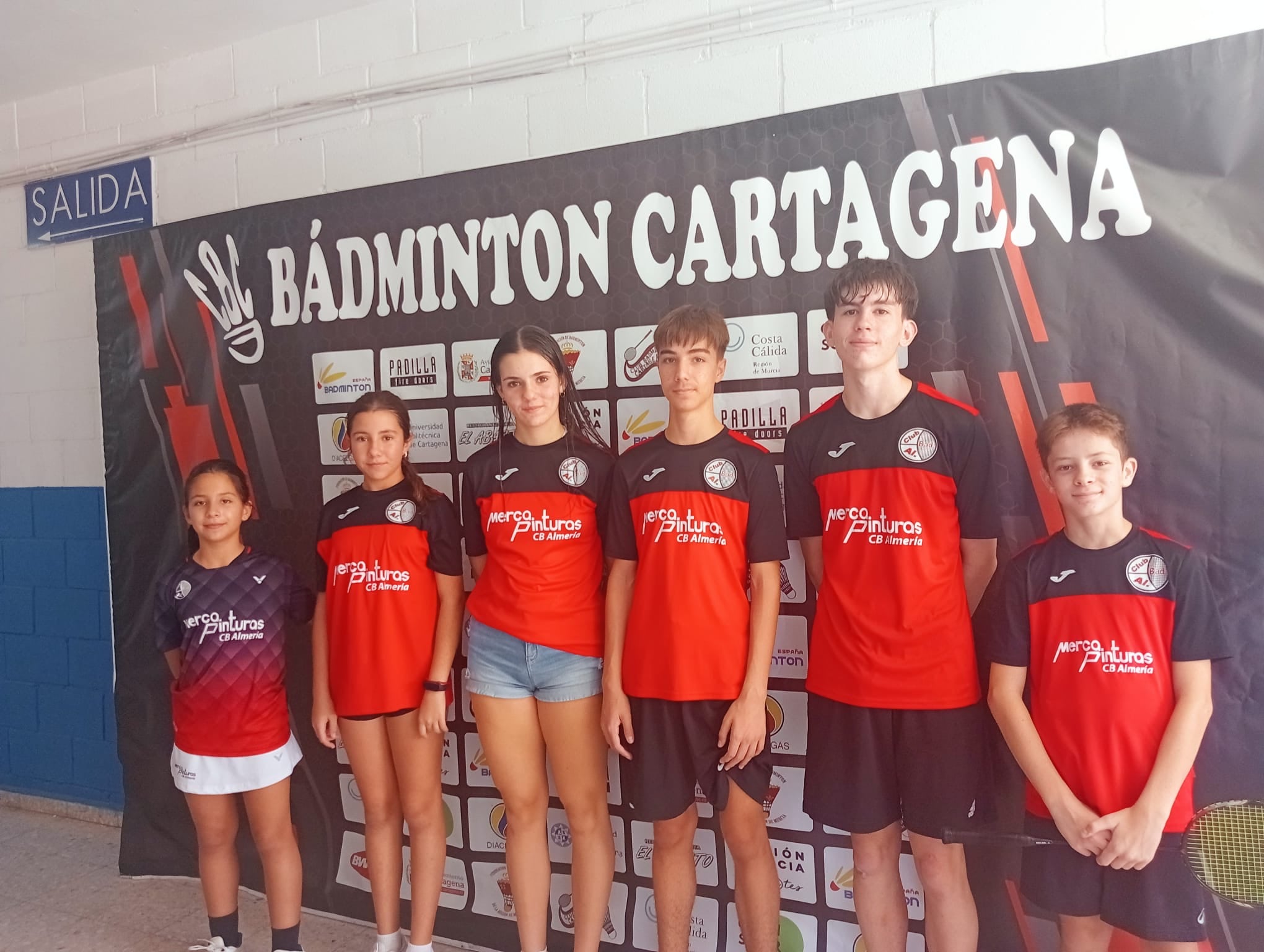 En la actual temporada el Club Bádminton Mercapinturas Almería cuenta con más de 30 federados.