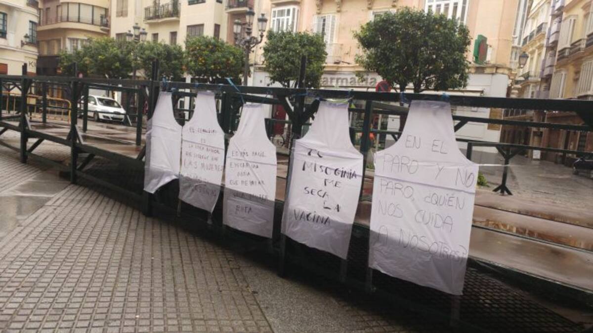 Las mujeres se movilizan para reclamar igualdad en Cádiz