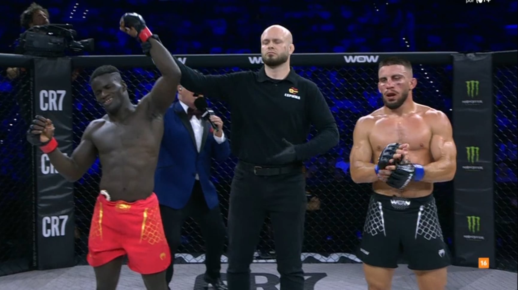 Decisión final en el combate de Dieye y Medina