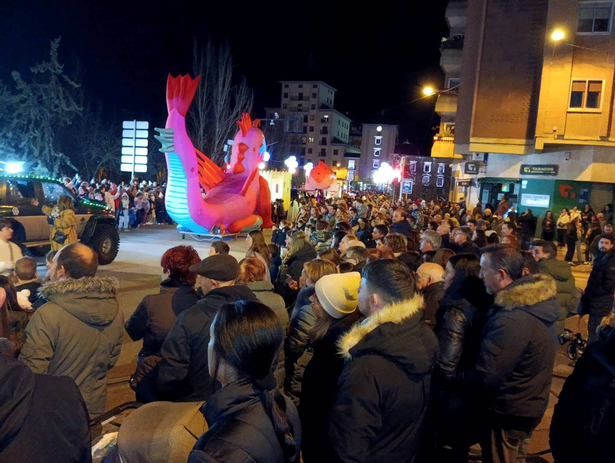 La rotonda de La Cadena, una de las zonas más concurridas para ver pasar a los magos