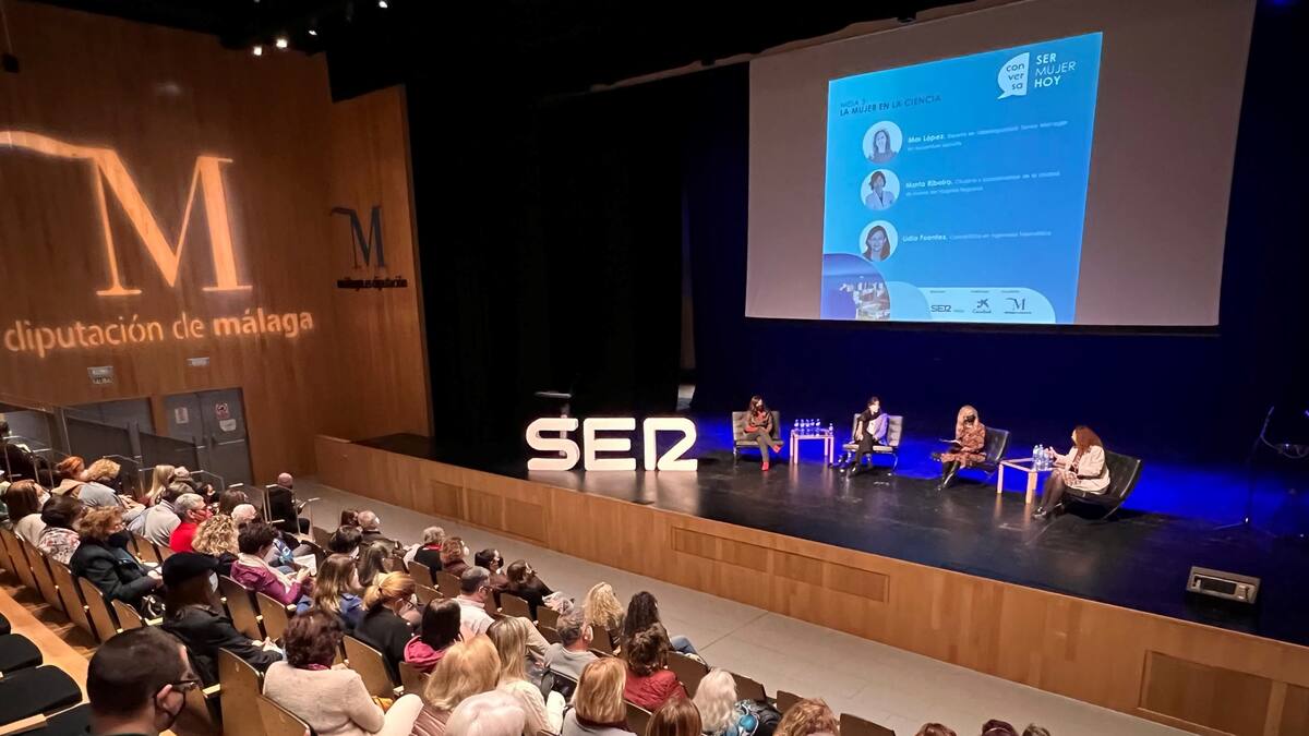 Conversa: La mujer en la ciencia