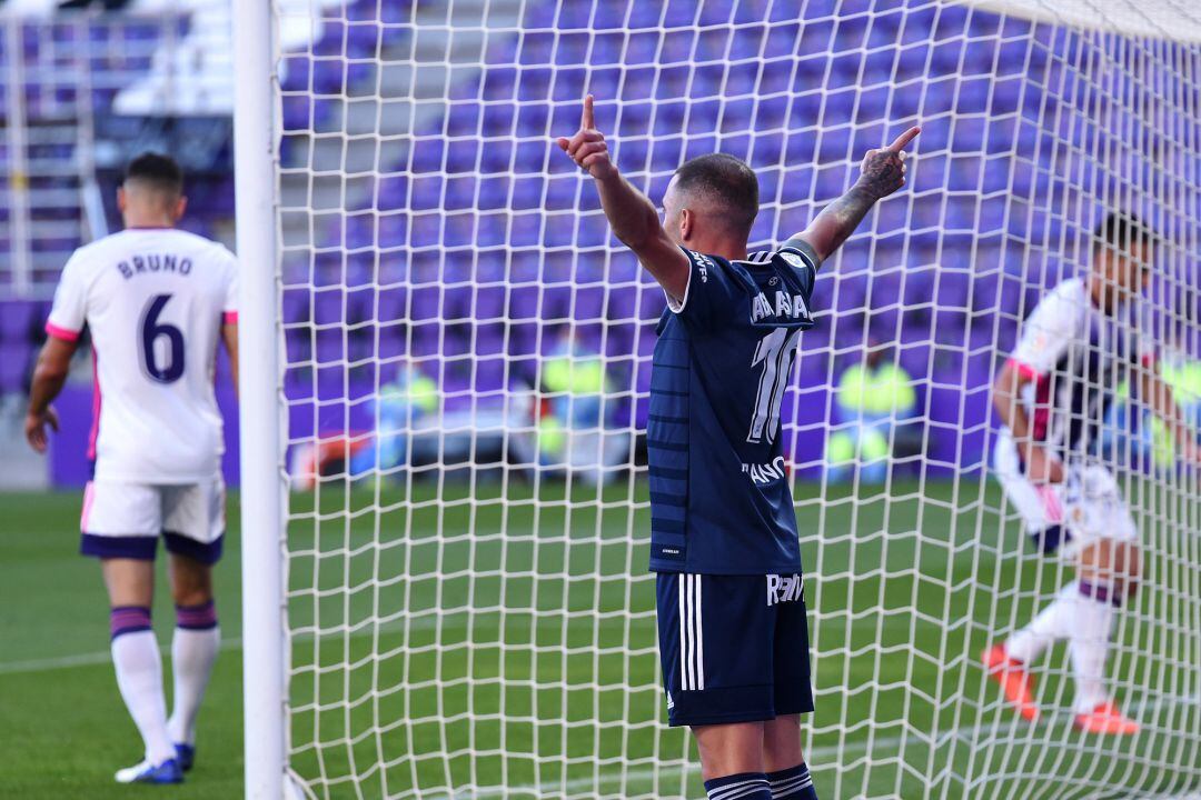 Aspas celebrando su golazo en Zorilla