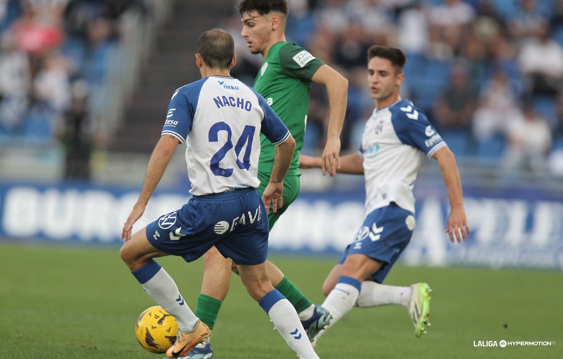 El Tenerife cayó 0-1 con el Elche en el primer partido de la segunda vuelta.